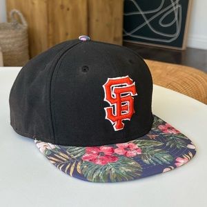 San Francisco Giants New Era Floral Snapback Hat
